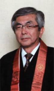 第26代門主に就任する能慈院の大谷暢裕鍵役が参修