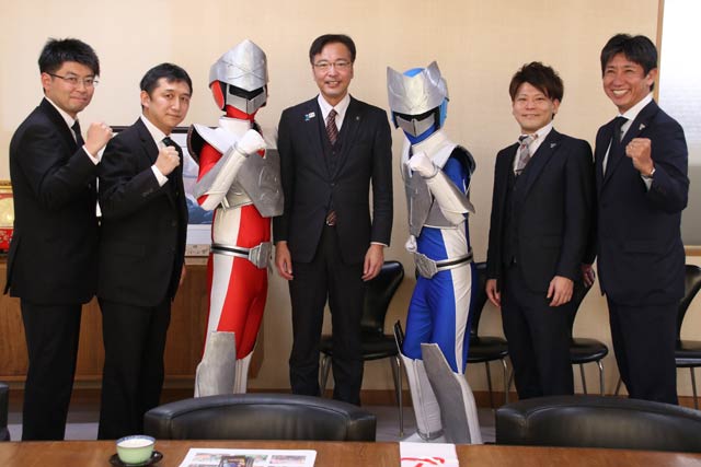 国定三条市長を訪問した三条商工会議所青年部