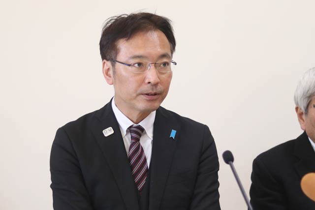 国定市長
