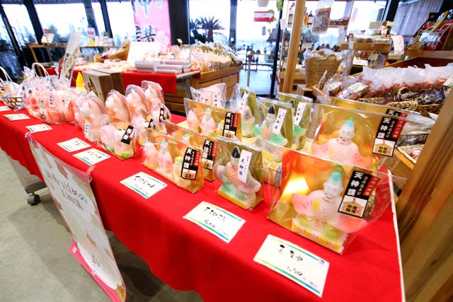 天神講菓子のコーナー