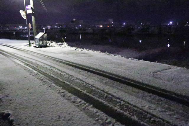 18日未明にはうっすらと雪化粧