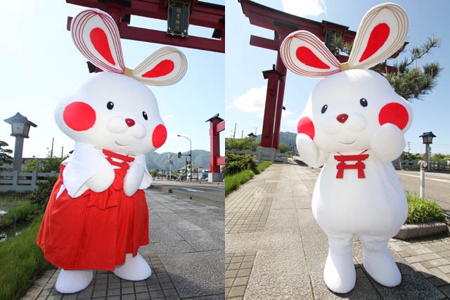 みこ風衣装と衣装なし