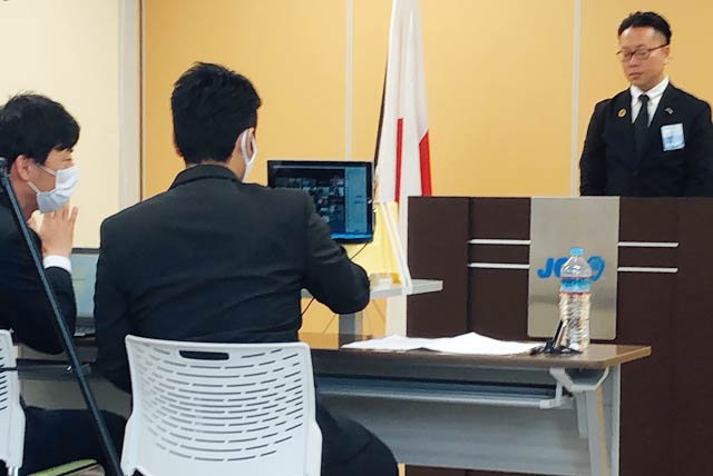 ビデオ会議システムを活用して総会を進行