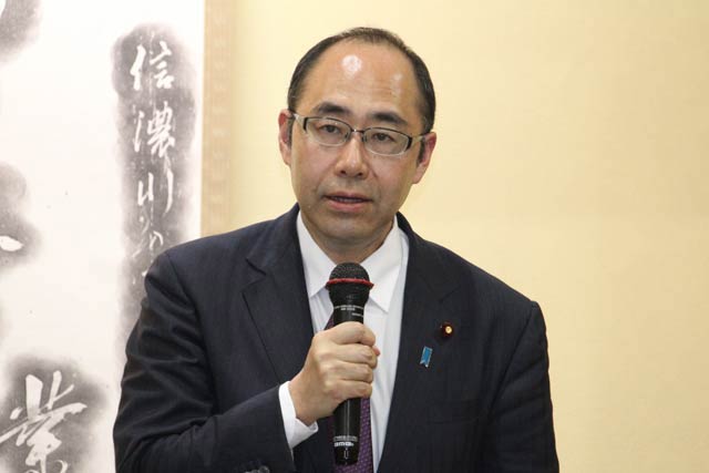 昨年3月の細田衆院議員