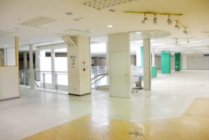 「メリア」3階の一部をシェアオフィスに貸し出し