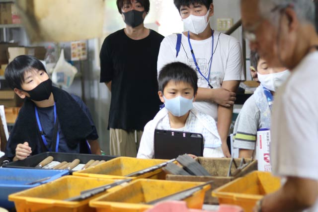 庖丁工房タダフサで工場見学