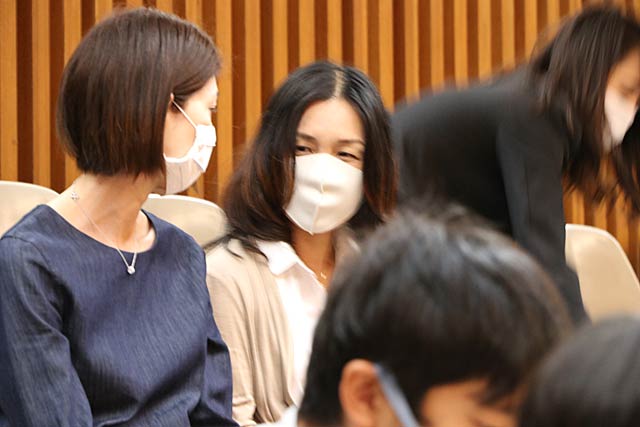 国定市長の最後の本会議に妻の律子さんが最初で最後の傍聴
