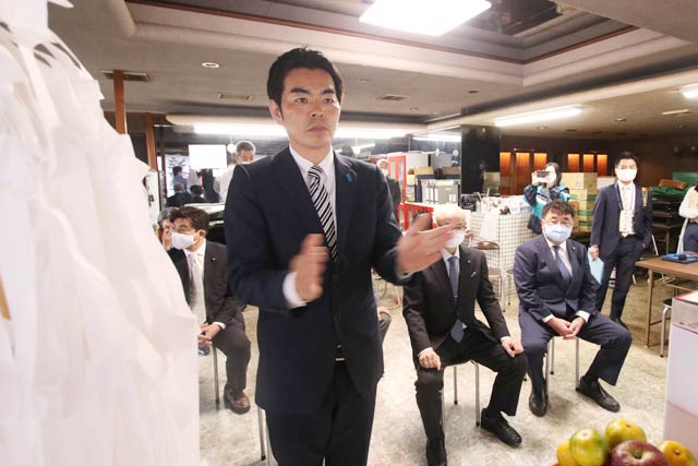 名古屋豊氏の事務所開き