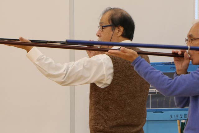 新潟県日本スポーツウエルネス吹矢協会会場の米山さん