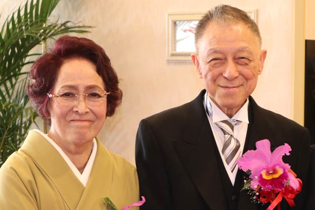 2019年4月に開かれた徐勝二さん叙勲受章記念祝賀会のときの徐さん夫婦