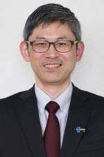 白鳥賢氏(49)