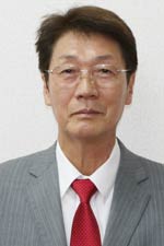 内山信一氏(72)