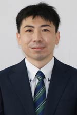 岡本康佑氏(37)