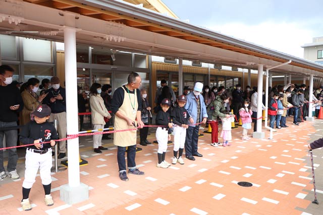 「道の駅 たがみ」あらためて「みんなのテープカット」
