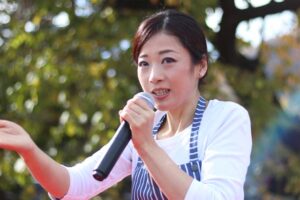 弥彦で一条もんこプロデュース「開運だしカレー」を400人に 15日は西蒲酒の陣
