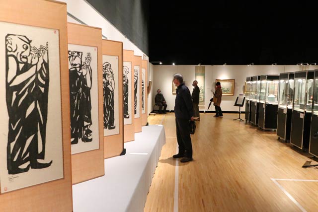 「雪梁舎美術館　捧賢一コレクション展