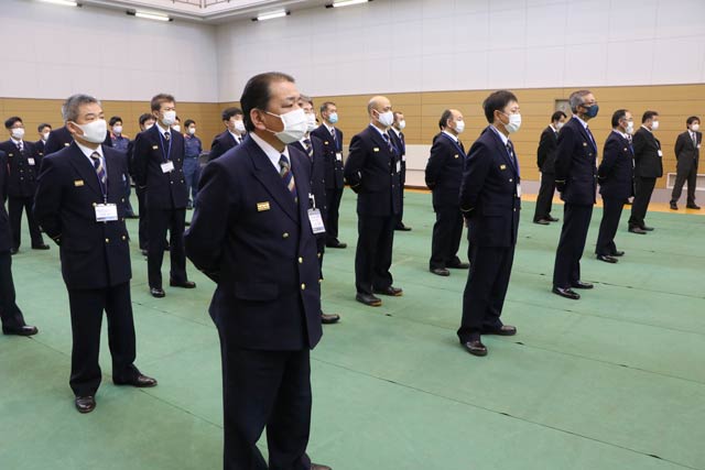 燕・弥彦総合事務組合消防本部での管理者鈴木燕市長の年頭の訓示