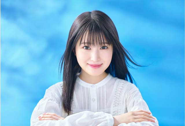コロナのブランドアンバサダーに就いた福本莉子さん