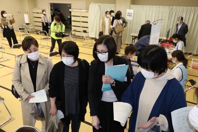 他市町村のワクチン接種担当者も見学