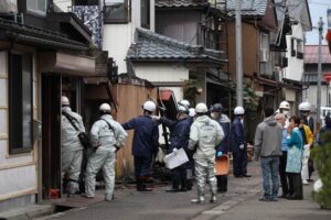 加茂市の大火で11棟の9世帯が被災