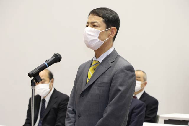 定年退職の宮路一規燕市教育委員会教育次長のあいさつ
