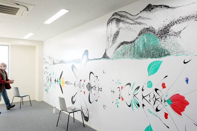 八木ヶ鼻など下田をテーマにした地域おこし協力隊の作品