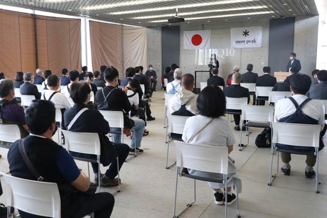 「Headquarters」開業10周年式典