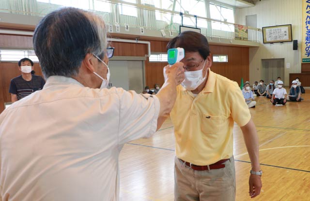 避難者の受け付けも住民で体験