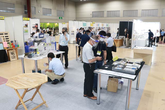 16、17日とリアル開催されている「燕三条トレードショウ」