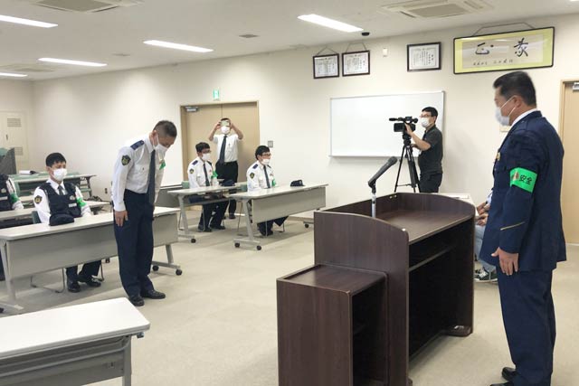 長井生活安全課長の出発申告