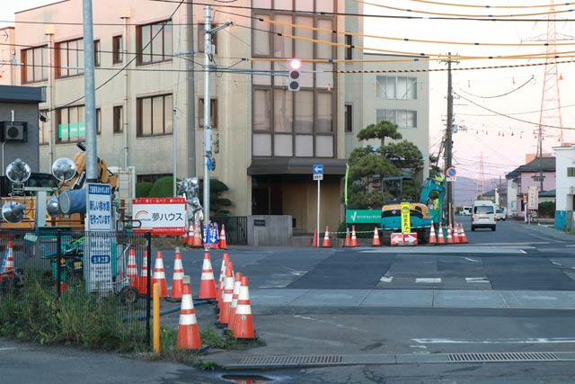 包丁を持っていると間違われた工事関係者が作業していた現場