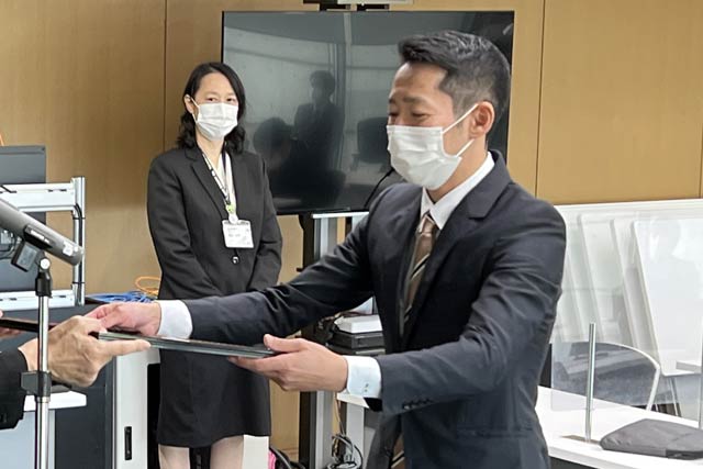 燕薬剤師会の荏原健志副会長