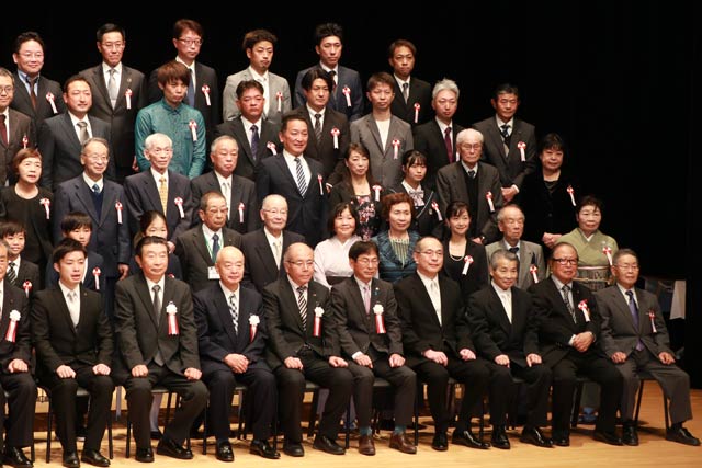 三条市表彰の記念撮影