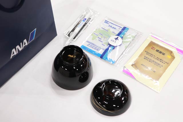 ANAのお楽しみ袋の中身