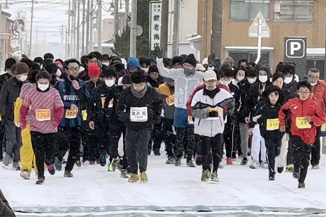 滝沢市長も3kmにエントリーしてスタート