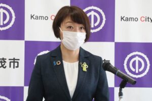 加茂市で初の地域おこし協力隊員が着任 雪椿まつりの大園遊会やミスコンは中止
