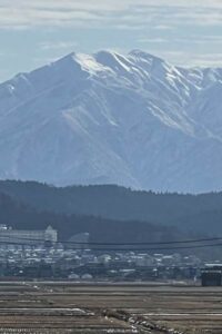 冬の青空で3月中旬並みの陽気