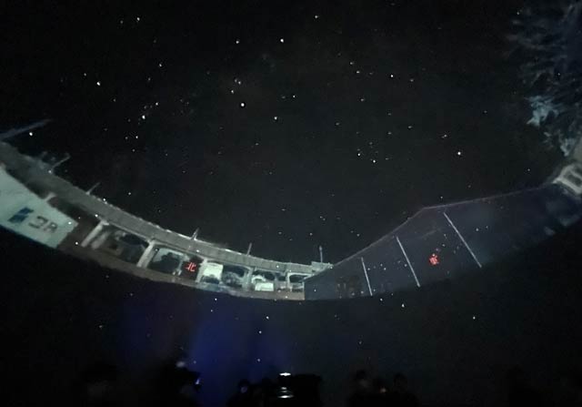 星空にパノラマ画像を合成