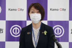 加茂市でも感染者生活支援の食糧配送