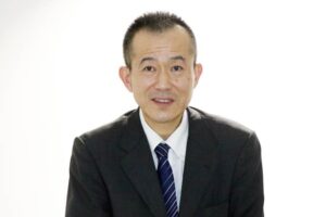 燕市長選立候補予定者説明会に出席した更科氏
