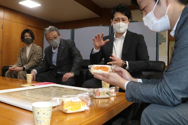 カネギフルーツの代名詞、フルーツサンド