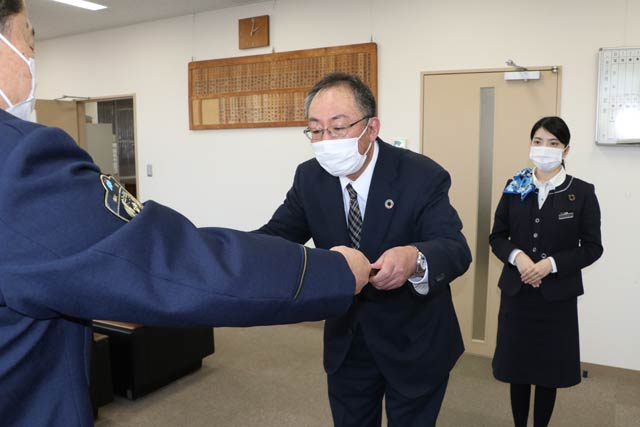 感謝状の贈呈