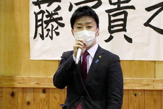 来賓の滝沢三条市長