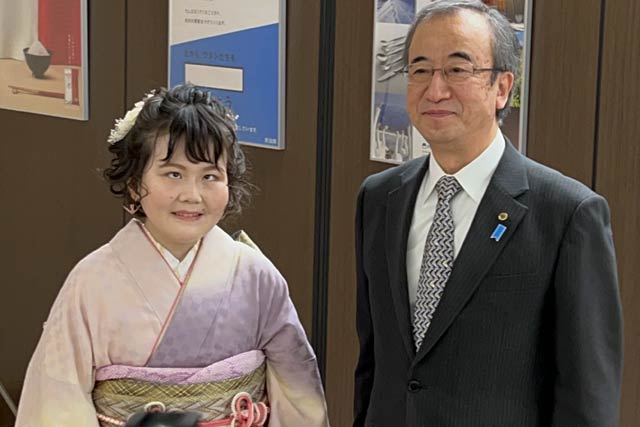 花角知事とひらりさん