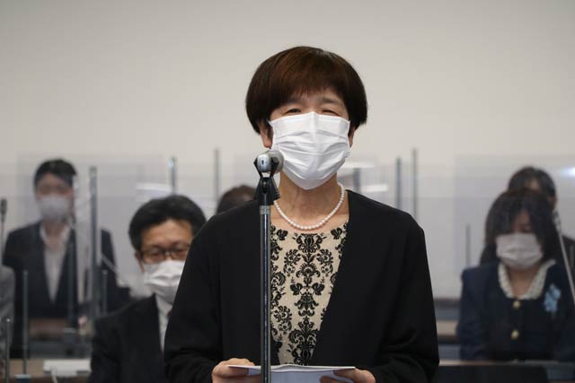 定年退職の丸山健康づくり課長は