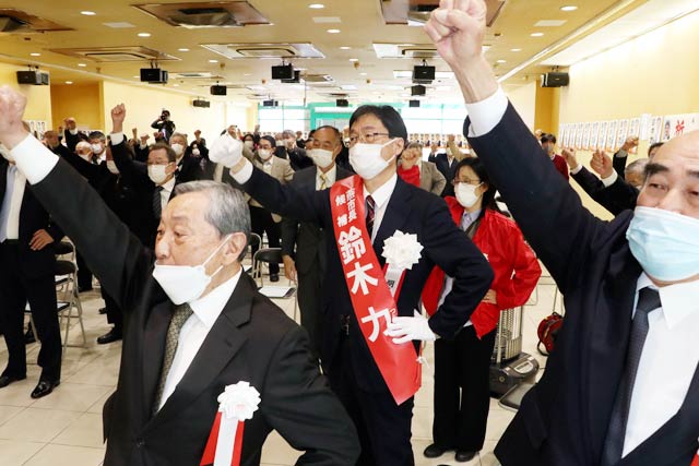 鈴木陣営の出陣式