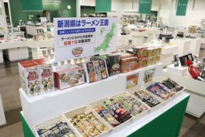 GWフェアを開催中の燕三条Wingのラーメンコーナー
