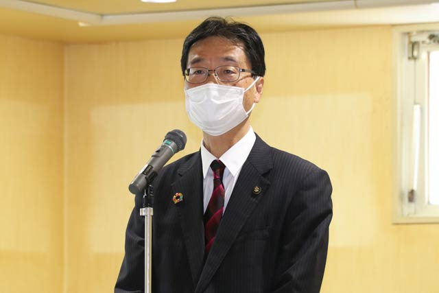鈴木燕市長
