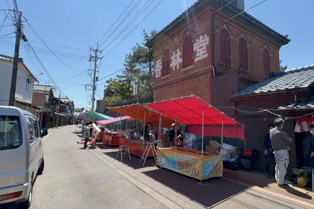 露店の開設が進む