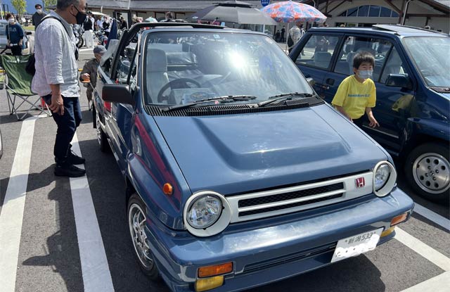 「ノスタルジックカーフェスタGOSEN」の展示車両